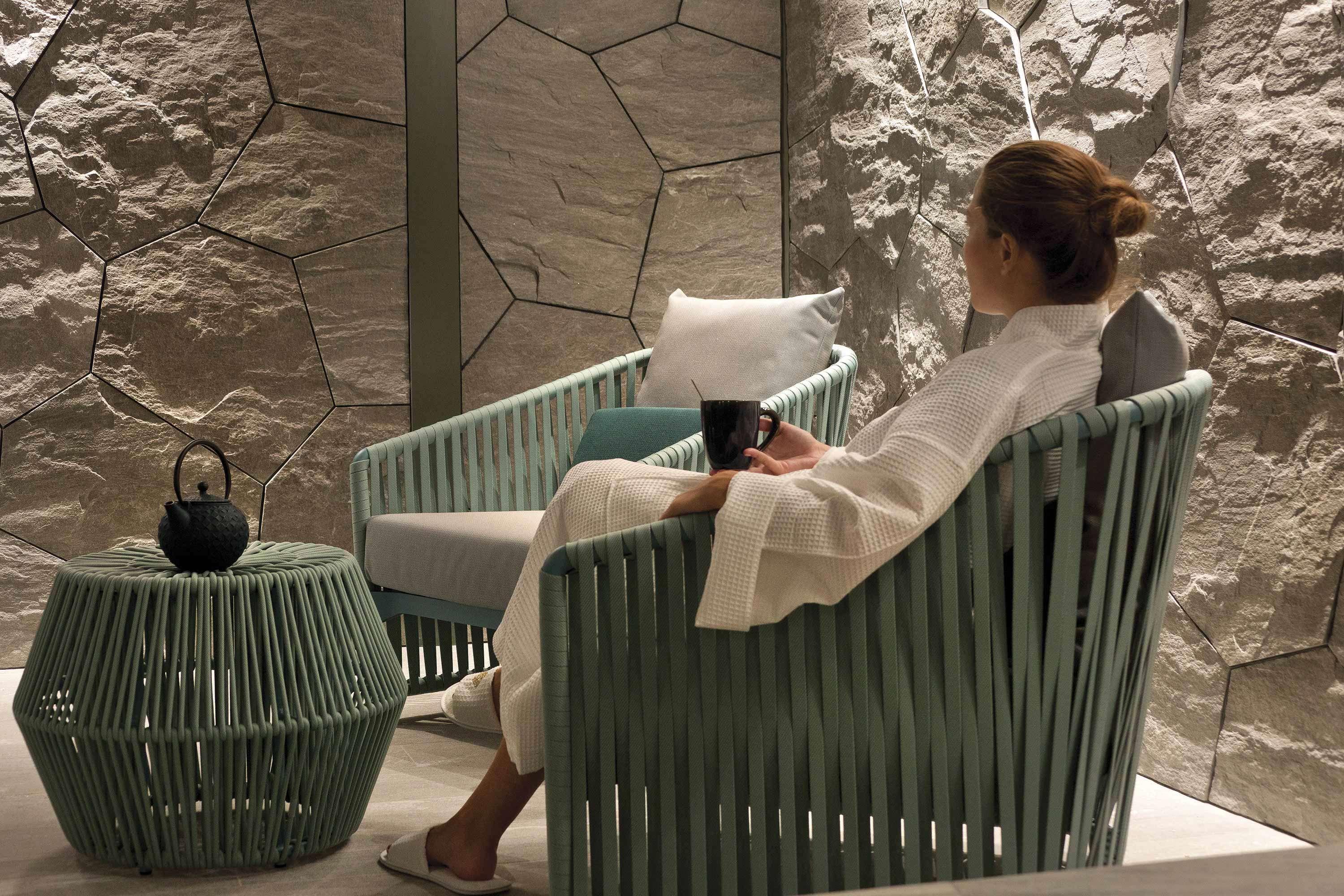 La Demeure Montaigne Hotel Paris Exterior photo Spa at The Westin Maldives